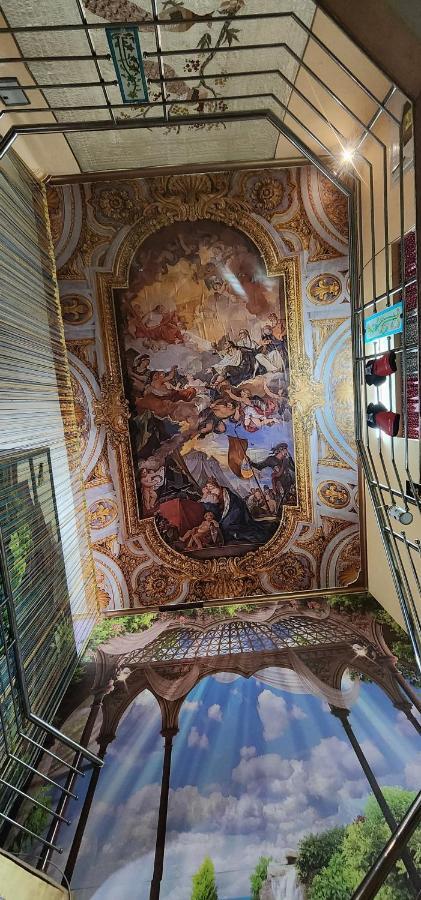 ホテル Jj'S White House Thrissur エクステリア 写真